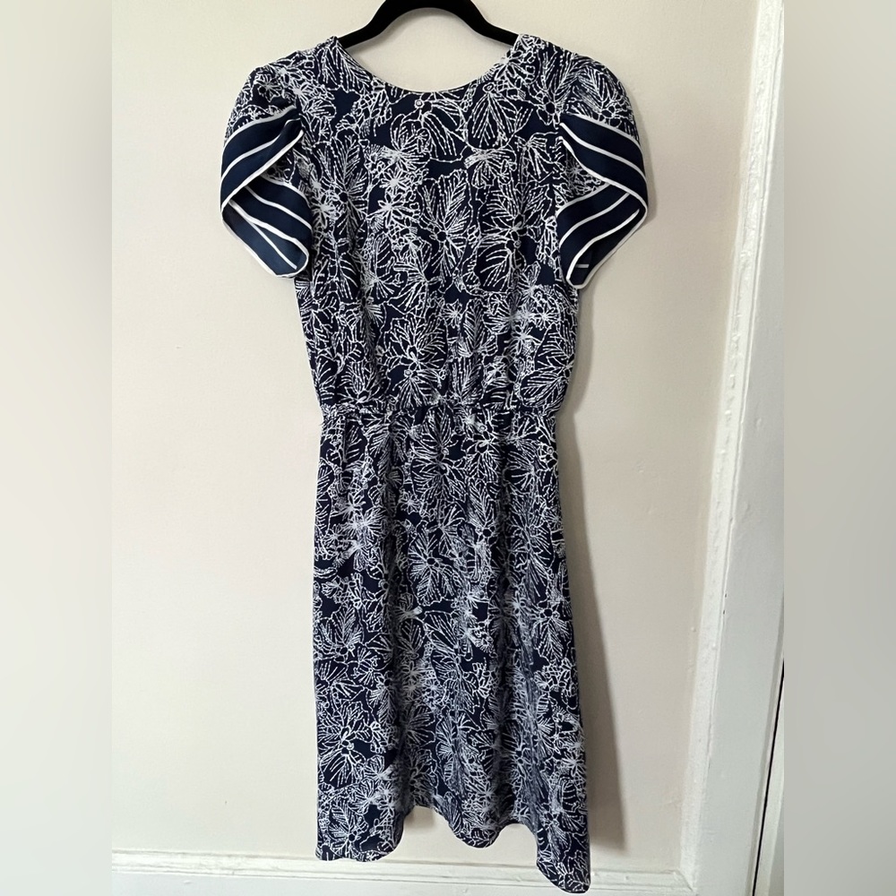 H&M dress mid-length